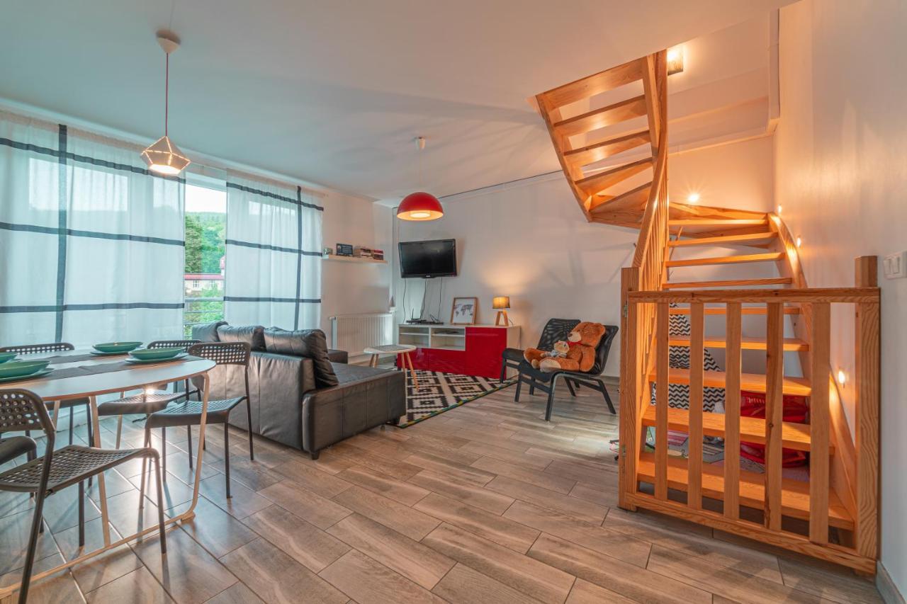 Apartament Rodzinny Plus Mountain Aparts Swieradow-Zdroj Exterior photo